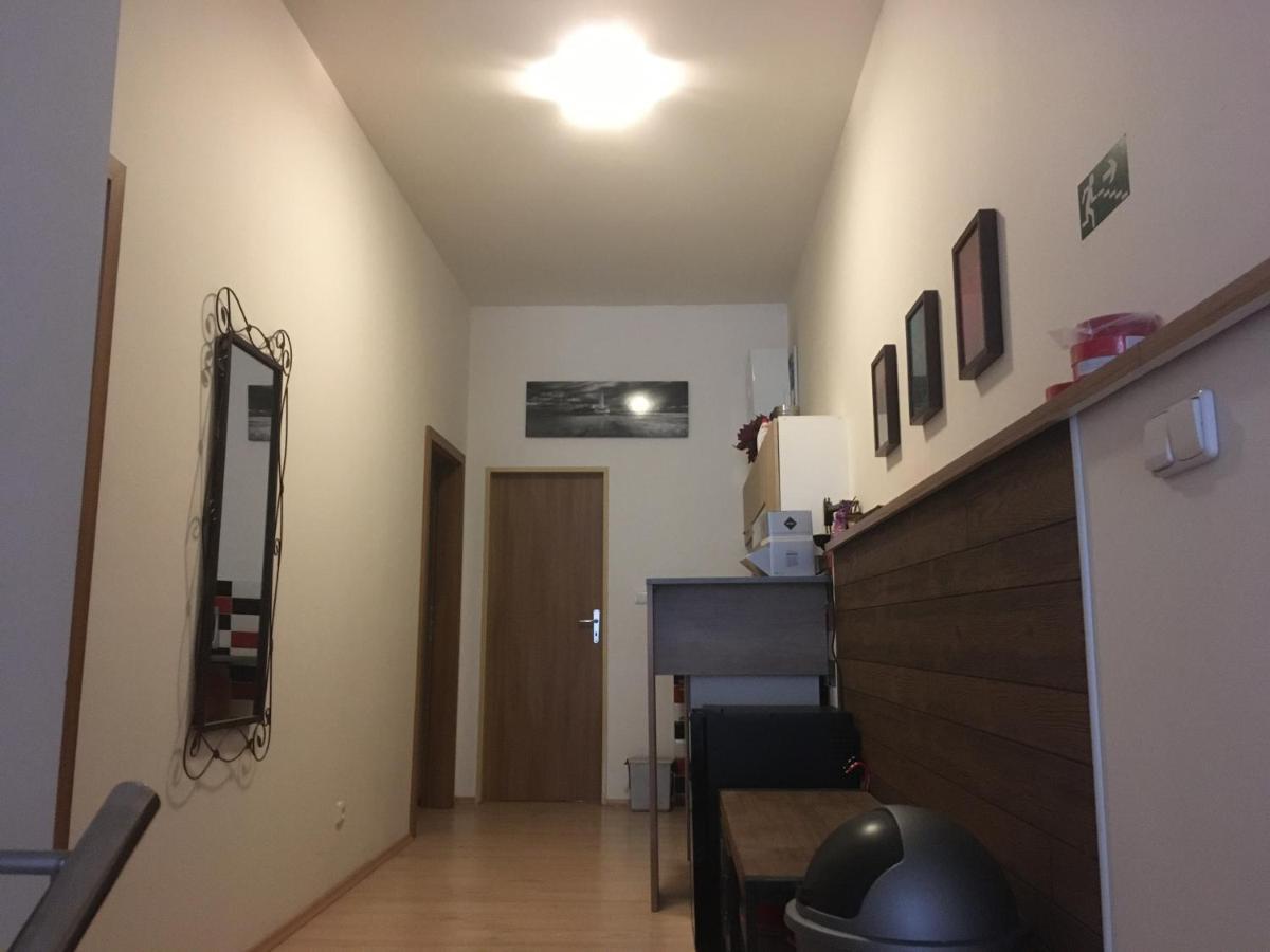 Bailando Studio Neratovice Экстерьер фото